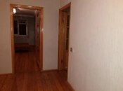 Продаётся 2-комн. вторичка 50 м², м. Нефтчиляр, photo 6 from 8