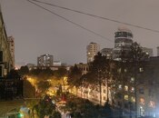 3 otaqlı köhnə tikili - Elmlər Akademiyası m. - 90 m²