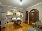 Продаётся 3-комн. новостройка 67 м², м. Кара Караев, photo 1 from 8