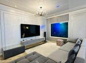 3-комн. новостройка - м. 8 ноября - 180 м²
