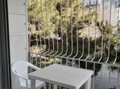 Продаётся 3-комн. вторичка 62 м², м. Ичеришехер, photo 2 from 8