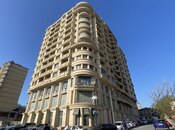 Объявление №5698140 - Баку, м. Низами, 4-комн., 200 м², 8/12 этаж