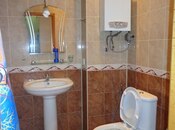 Продаётся 2-комн. вторичка 65 м², м. Низами, photo 6 from 8