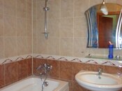 Продаётся 2-комн. вторичка 65 м², м. Низами, photo 5 from 8