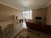 Elan №5708985 - Bakı, 28 May m., 3 otaqlı, 130 m², 6/17 mərtəbə