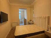Продаётся 2-комн. вторичка 65 м², м. Низами, photo 4 from 8