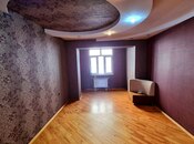 Продаётся 3-комн. вторичка 76 м², м. Кара Караев, photo 5 from 8