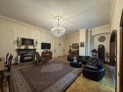 Satılır 3 otaqlı köhnə tikili 200 m², İçəri Şəhər m., photo 3 from 8