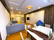 Satılır 3 otaqlı yeni tikili 160 m², Gənclik m., photo 2 from 8