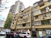 Elan №5681789 - Bakı, 28 May m., 3 otaqlı, 80 m², 4/5 mərtəbə