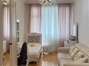 Satılır 3 otaqlı köhnə tikili 156 m², Elmlər Akademiyası m., photo 8 from 8