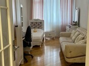 Satılır 3 otaqlı köhnə tikili 156 m², Elmlər Akademiyası m., photo 7 from 8
