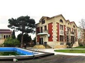 7 otaqlı həyət evi/bağ evi - Şüvəlan q. - 360 m²