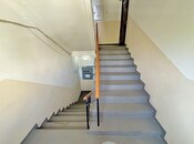 Satılır 3 otaqlı köhnə tikili 110 m², Qara Qarayev m., photo 3 from 8