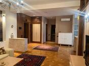 Elan №5721426 - Bakı, 28 May m., 3 otaqlı, 120 m², 11/15 mərtəbə