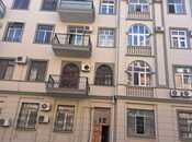 Elan №5721942 - Bakı, Sahil m., 3 otaqlı, 72 m², 5/6 mərtəbə