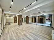 Obyekt - 8 Noyabr m. - 880 m²