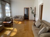 Satılır 8 otaqlı həyət evi/bağ evi 346 m², Qaraçuxur q., photo 8 from 8