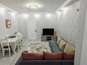 Satılır 3 otaqlı köhnə tikili 74 m², Qaraçuxur q., photo 2 from 8