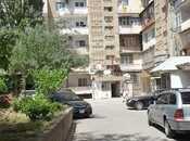 Продаётся 2-комн. вторичка 45 м², м. Иншаатчылар, photo 1 from 8