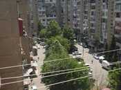 Продаётся 2-комн. вторичка 45 м², м. Иншаатчылар, photo 3 from 8