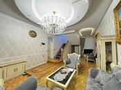 Satılır 6 otaqlı həyət evi/bağ evi 400 m², İnşaatçılar m., photo 2 from 8