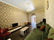 Elan №5727941 - Bakı, Sahil m., 2 otaqlı, 60 m², 3/4 mərtəbə