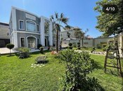 6 otaqlı həyət evi/bağ evi - Mərdəkan q. - 400 m²