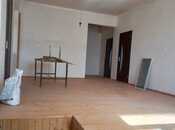7 otaqlı həyət evi/bağ evi - Binə q. - 240 m²