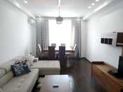 4 otaqlı yeni tikili - 8 Noyabr m. - 178 m²