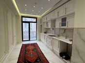5 otaqlı yeni tikili - Ağ şəhər q. - 209 m²