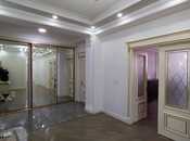 Elan №5738849 - Bakı, Nəsimi r., 4 otaqlı, 190 m², 11/14 mərtəbə