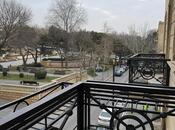 Satılır 4 otaqlı köhnə tikili 130 m², İçəri Şəhər m., photo 2 from 8