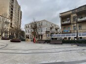 Продаётся 3-комн. вторичка 90 м², м. Ичеришехер, photo 2 from 8
