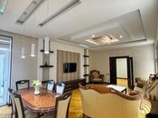 3 otaqlı yeni tikili - 8 Noyabr m. - 135 m²
