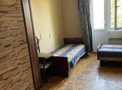 Продаётся 2-комн. вторичка 65 м², м. Элмляр Академиясы, photo 4 from 7