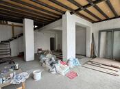 Obyekt - Ağ şəhər q. - 380 m²