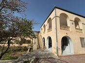 4 otaqlı həyət evi/bağ evi - Novxanı q. - 260 m²