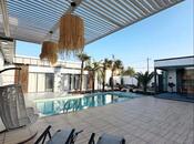 4 otaqlı həyət evi/bağ evi - Buzovna q. - 240 m²