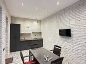 5 otaqlı həyət evi/bağ evi - Mərdəkan q. - 220 m²