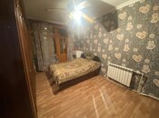 Satılır 2 otaqlı köhnə tikili 70 m², Qara Qarayev m., photo 6 from 8