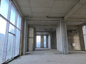 Obyekt - İnşaatçılar m. - 600 m²