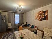 3 otaqlı köhnə tikili - Elmlər Akademiyası m. - 75 m²