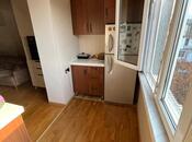 Satılır 2 otaqlı köhnə tikili 65 m², Nizami m., photo 5 from 8