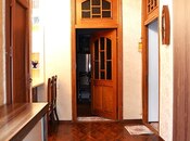 Satılır 3 otaqlı köhnə tikili 85 m², Sahil m., photo 1 from 8