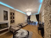 3-комн. новостройка - м. Элмляр Академиясы - 156 м²