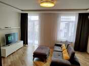 Elan №5768543 - Bakı, 28 May m., 3 otaqlı, 80 m², 5/5 mərtəbə