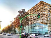 Elan №5770945 - Bakı, 28 May m., 600 m²