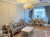 Продаётся 3-комн. новостройка 140 м², photo 1 from 8