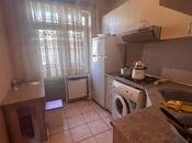 Satılır 2 otaqlı köhnə tikili 70 m², Gənclik m., photo 2 from 8